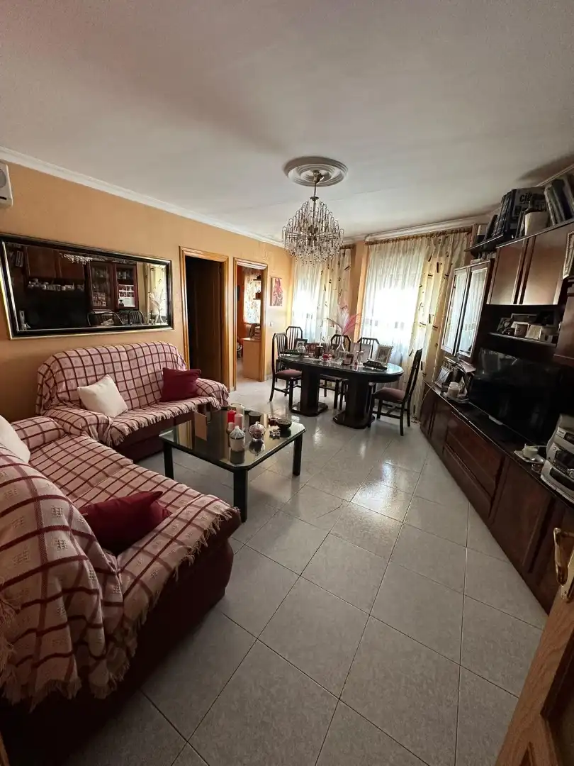 Sala de estar de Casa o chalet en venta en Alcázar de San Juan con Calefacción, Terraza y Trastero