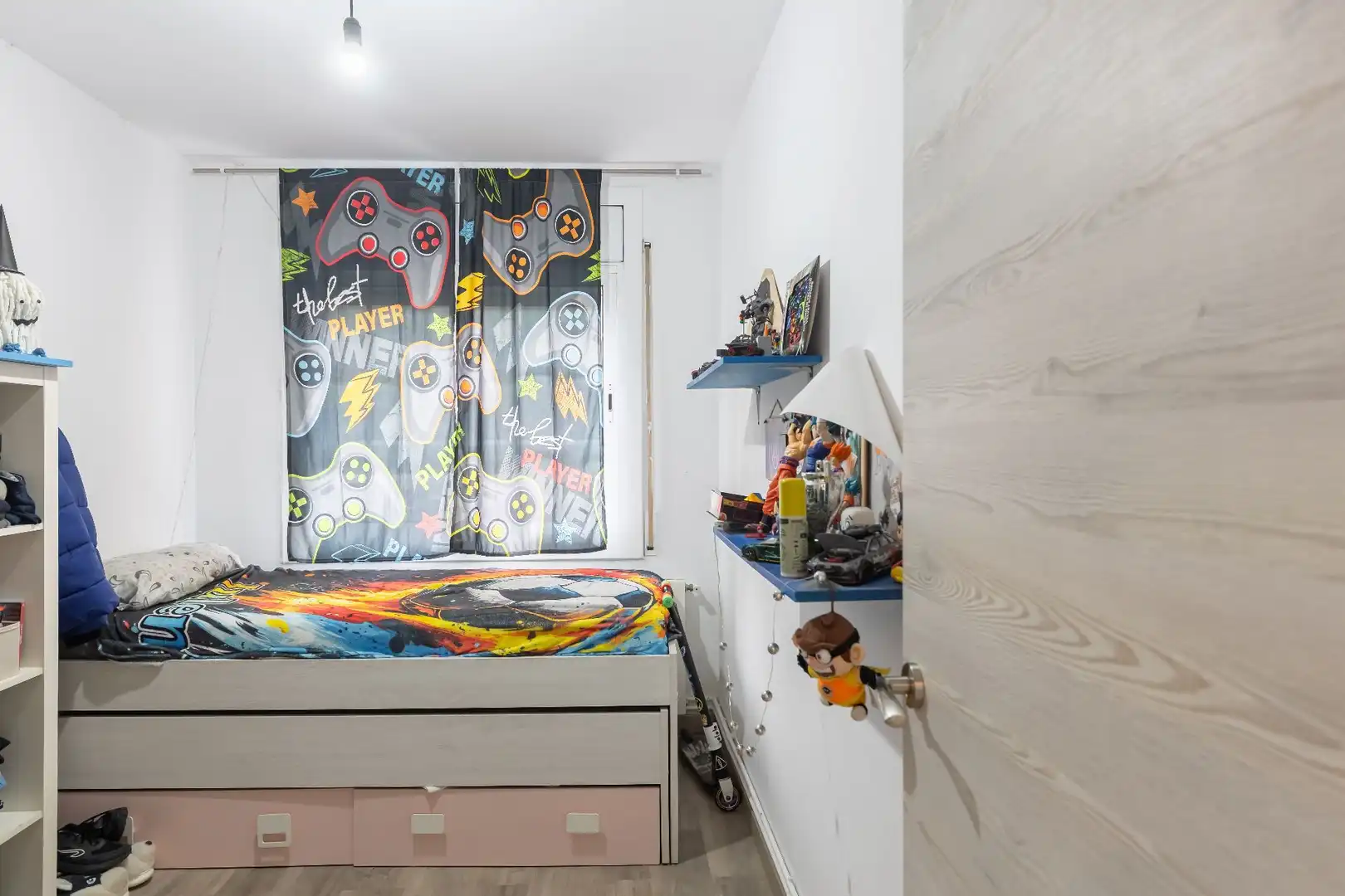 Bedroom of Flat for sale in Can Borrell