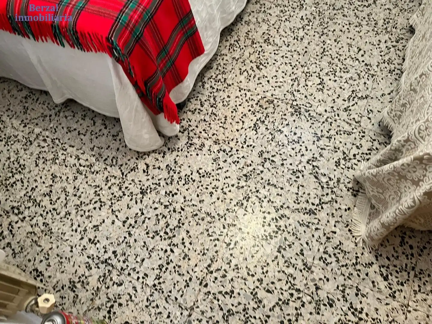 Vista exterior de Casa o xalet en venda en Ventosa amb Calefacció, Terrassa i Traster