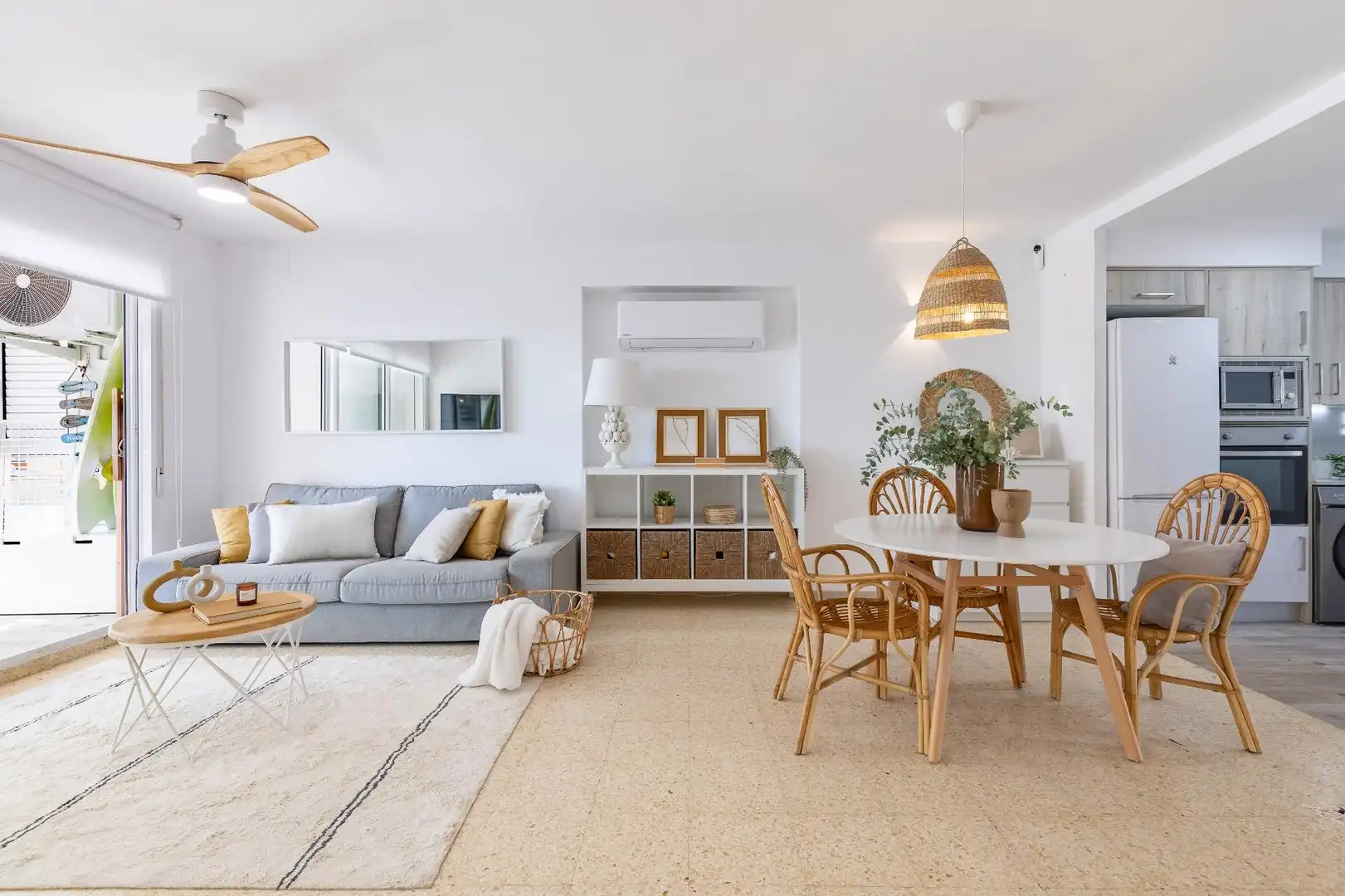 Living room of Flat for sale in Pobles del Sud