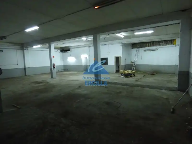 Nave industrial in affitto a N-240
