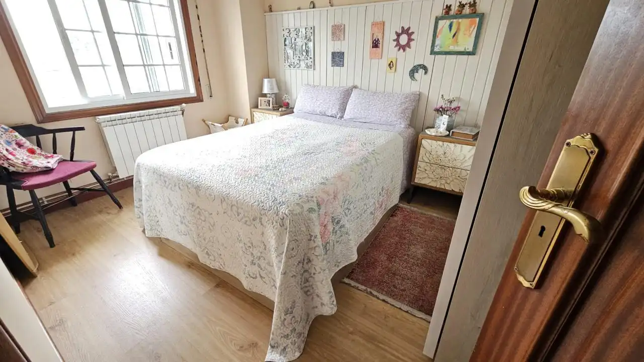 Habitación de Piso en venta en Mos con Calefacción, Trastero y Amueblado