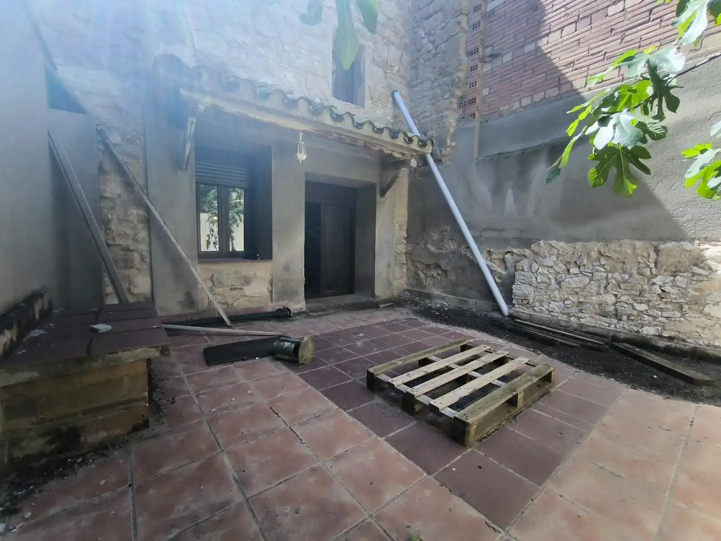 Terraced house with terrace for sale in Castelldans