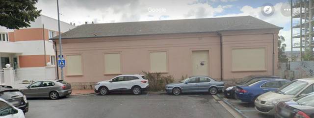 Local comercial en Alquiler en Recatelo - O Carme