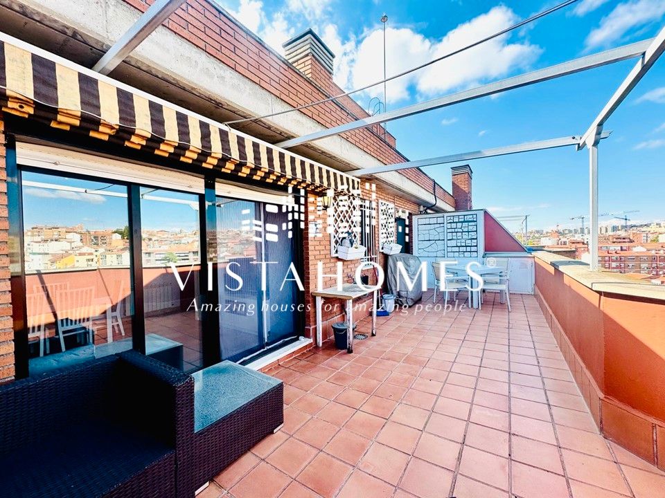 Terrace of Attic for sale in  Madrid Capital  with Air Conditioner, Heating and Terrace