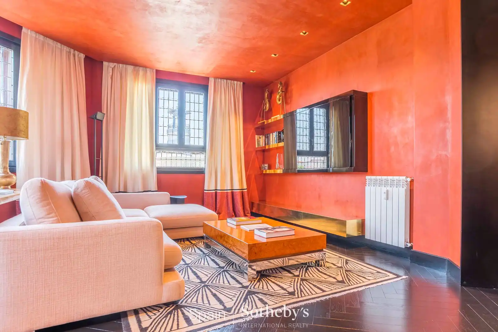Sala d'estar de Apartament en venda en Madrid amb Aire condicionat i Calefacció