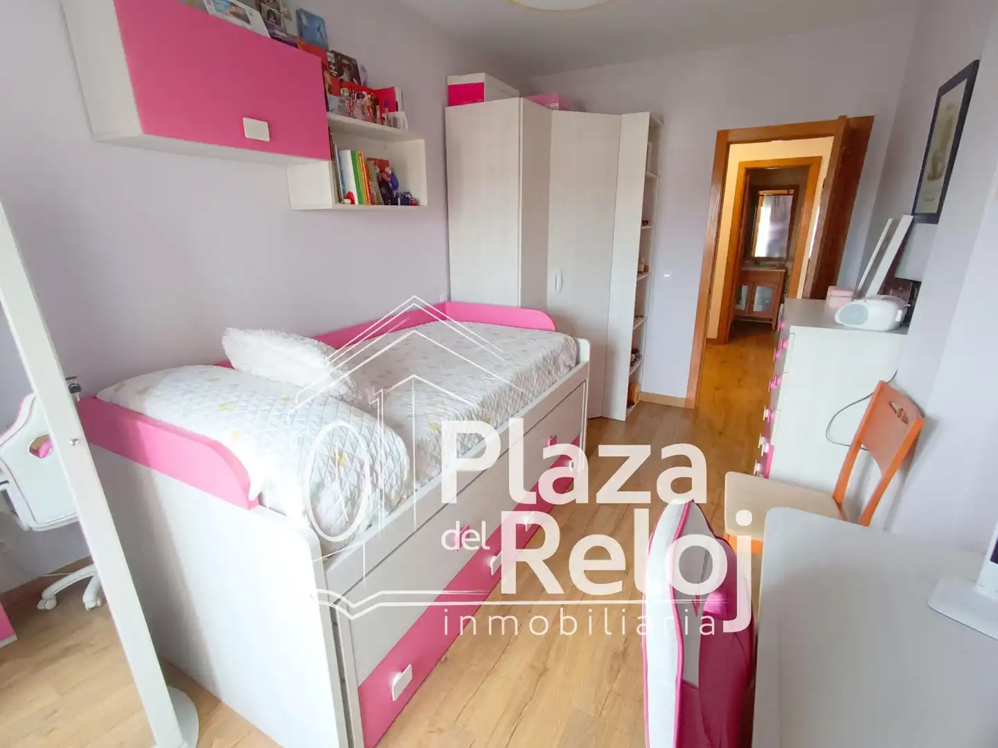 Habitación de Dúplex en venta en Talavera de la Reina con Calefacción, Terraza y Trastero