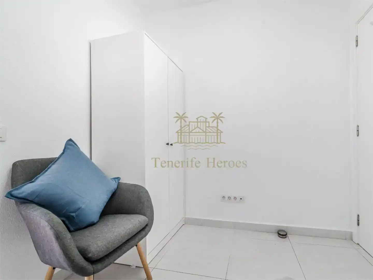 Dormitori de Apartament en venda en Adeje