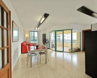 Living room of Flat for sale in Vélez-Málaga  with Terrace and Community pool