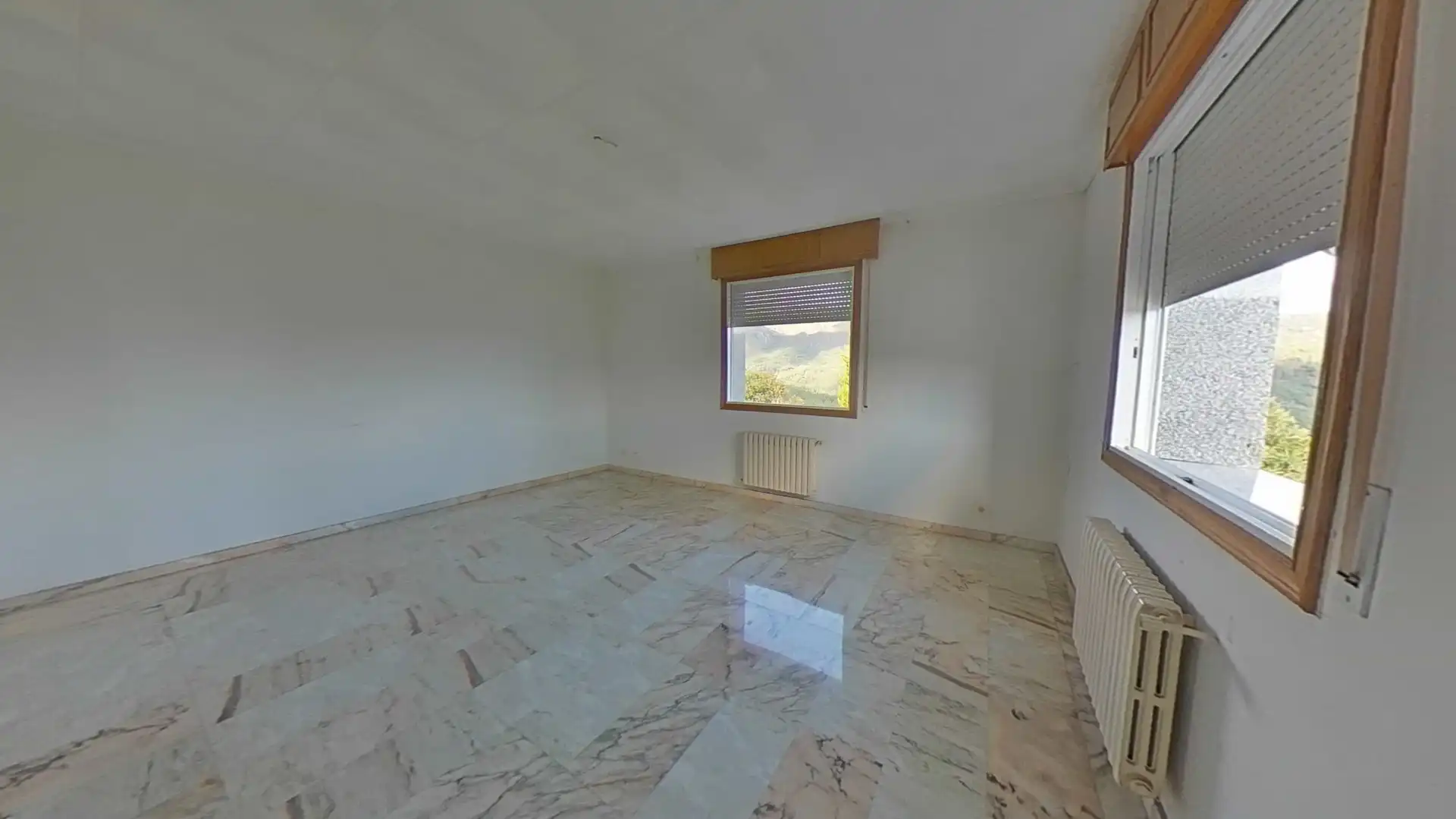 Sala d'estar de Casa o xalet en venda en Entrimo amb Calefacció, Jardí privat i Terrassa