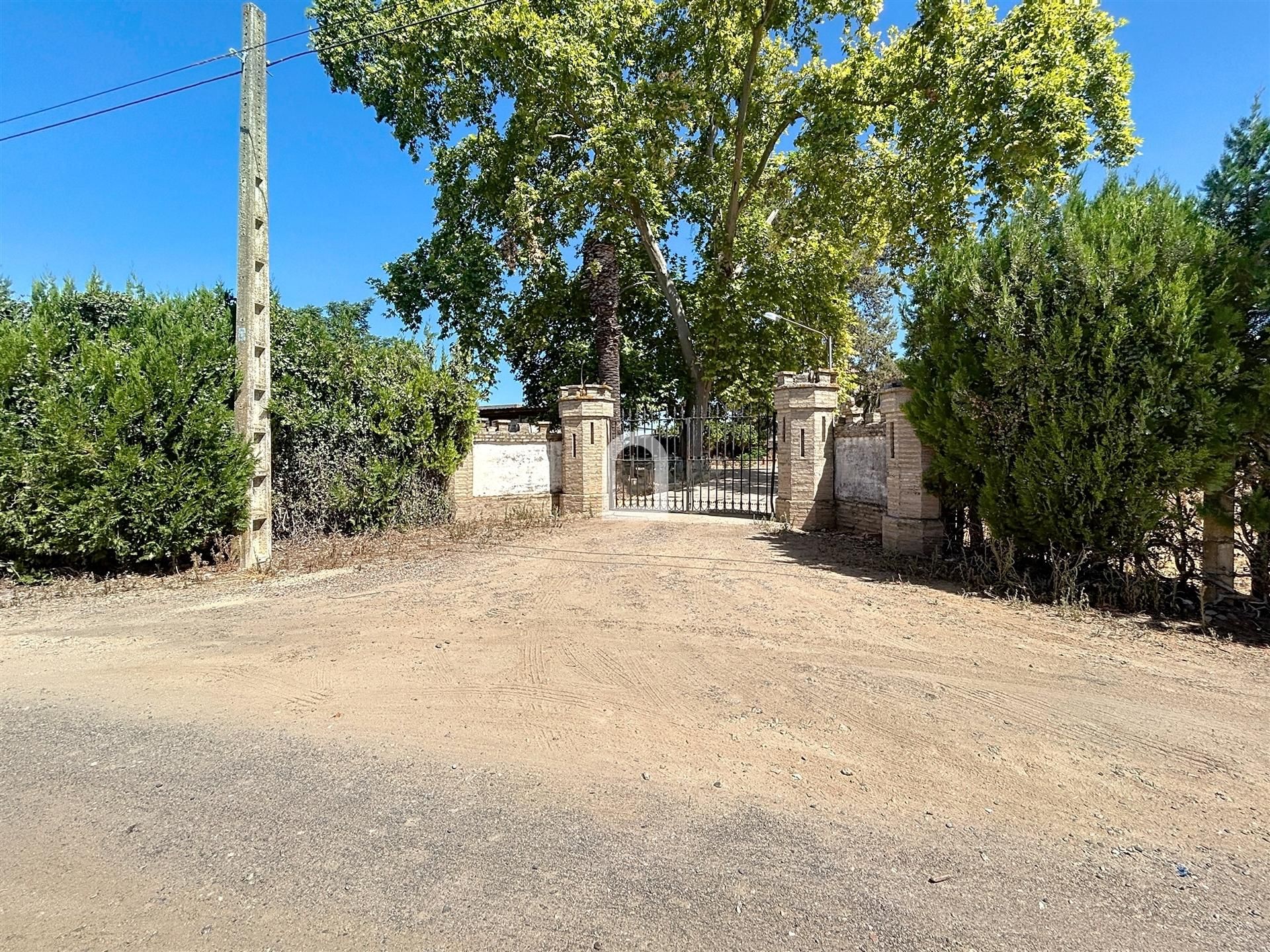 Finca rústica en venta en Villanueva del Ariscal con Piscina