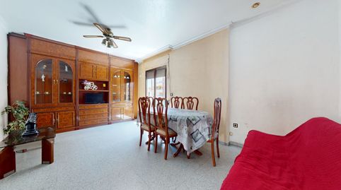 Foto 2 de Piso en venta en Avenida de Juan Ⅹⅹⅲ, La Morenica, Villena