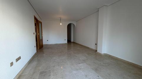 Foto 3 de Piso en venta en Pueblo, Guardamar del Segura