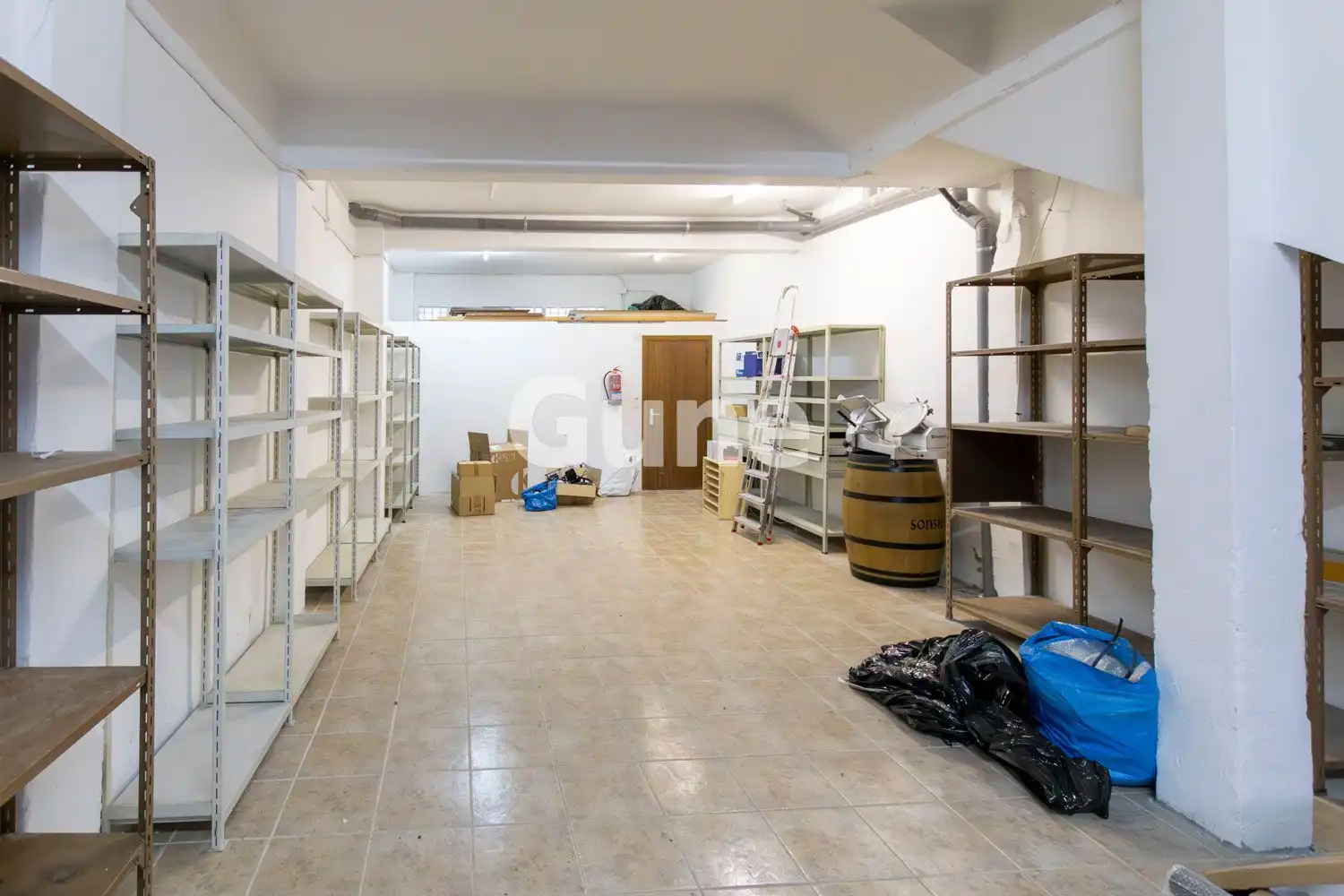 Local comercial en venta en Elkano
