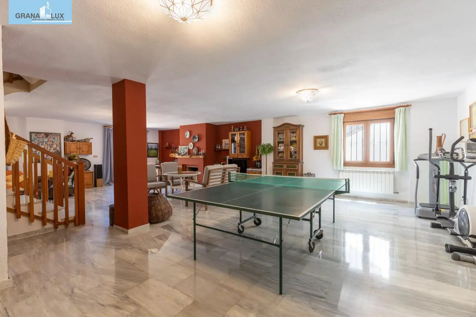 Haus oder Chalet zum Verkauf in La Zubia mit Klimaanlage, Heizung und Gemeinschaftspool