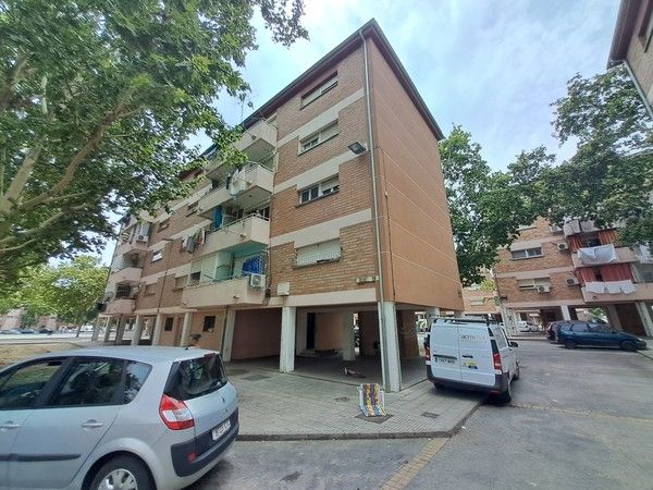 Vista exterior de Pis en venda en  Lleida Capital amb Traster