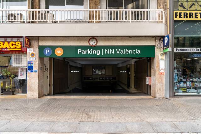 Garaje en Alquiler en  CALLE VALENCIA, 375 en Sagrada Família
