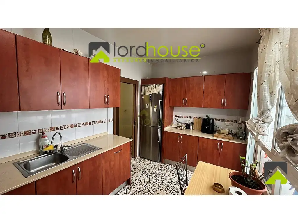 Piso con ascensor en venta en Calle Jeronimo Santa Fe 98, imagen 13
