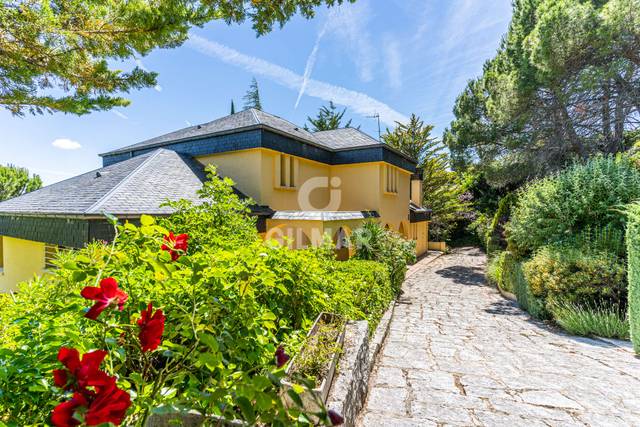 Casa-chalet en Venta en Abantos - Carmelitas