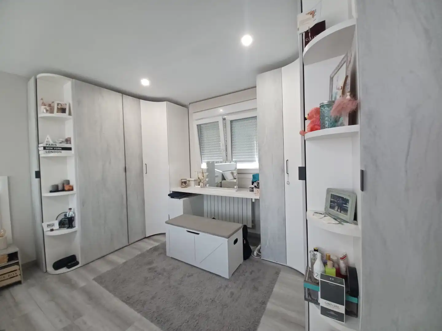 Schlafzimmer von Wohnung zum Verkauf in Madrid mit Klimaanlage, Heizung und Möbliert