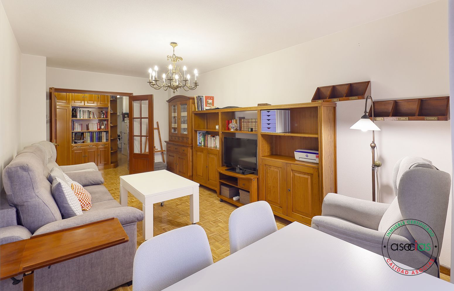 Living room of Flat for sale in Gijón   with Heating, Parquet flooring and Storage room