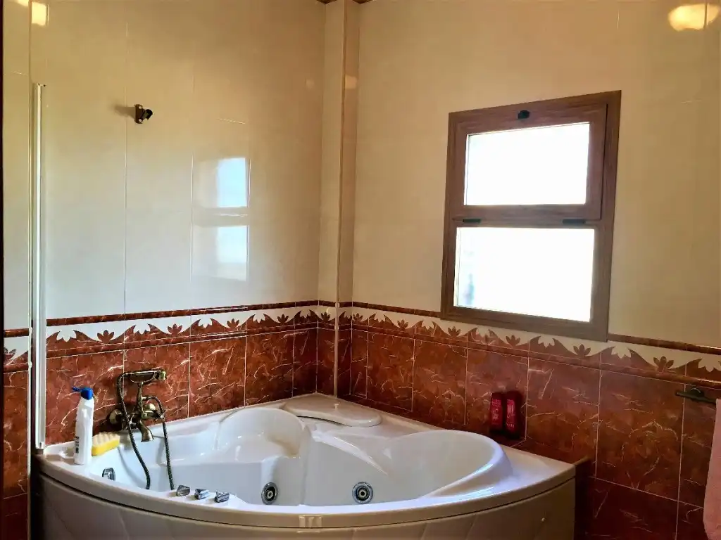 Baño de Finca rústica en venta en Sedella con Calefacción, Terraza y Piscina