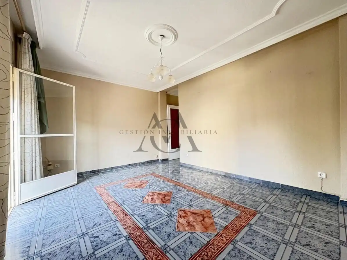 Piso en venta en Poleares