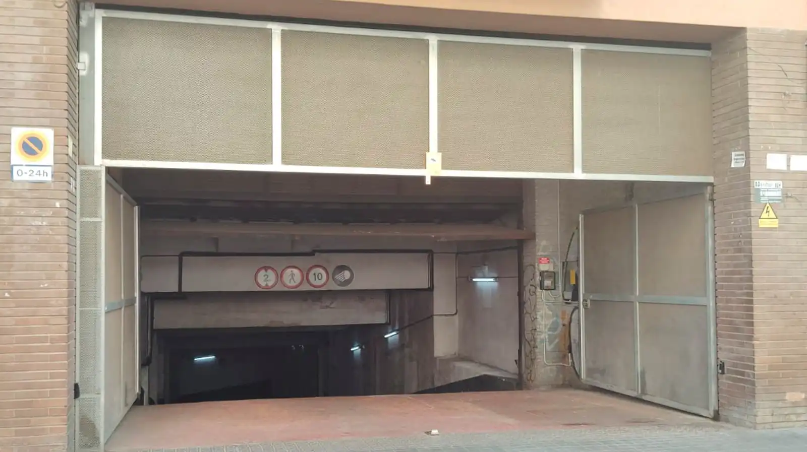 Garage zur Miete in Barcelona
