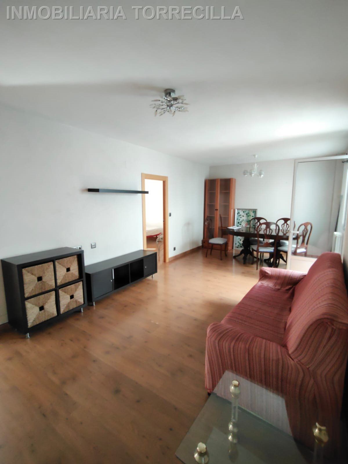 Sala d'estar de Pis en venda en Valladolid Capital amb Calefacció, Terrassa i Moblat