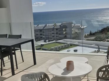 Apartament amb balcó en venda a El Higuerón