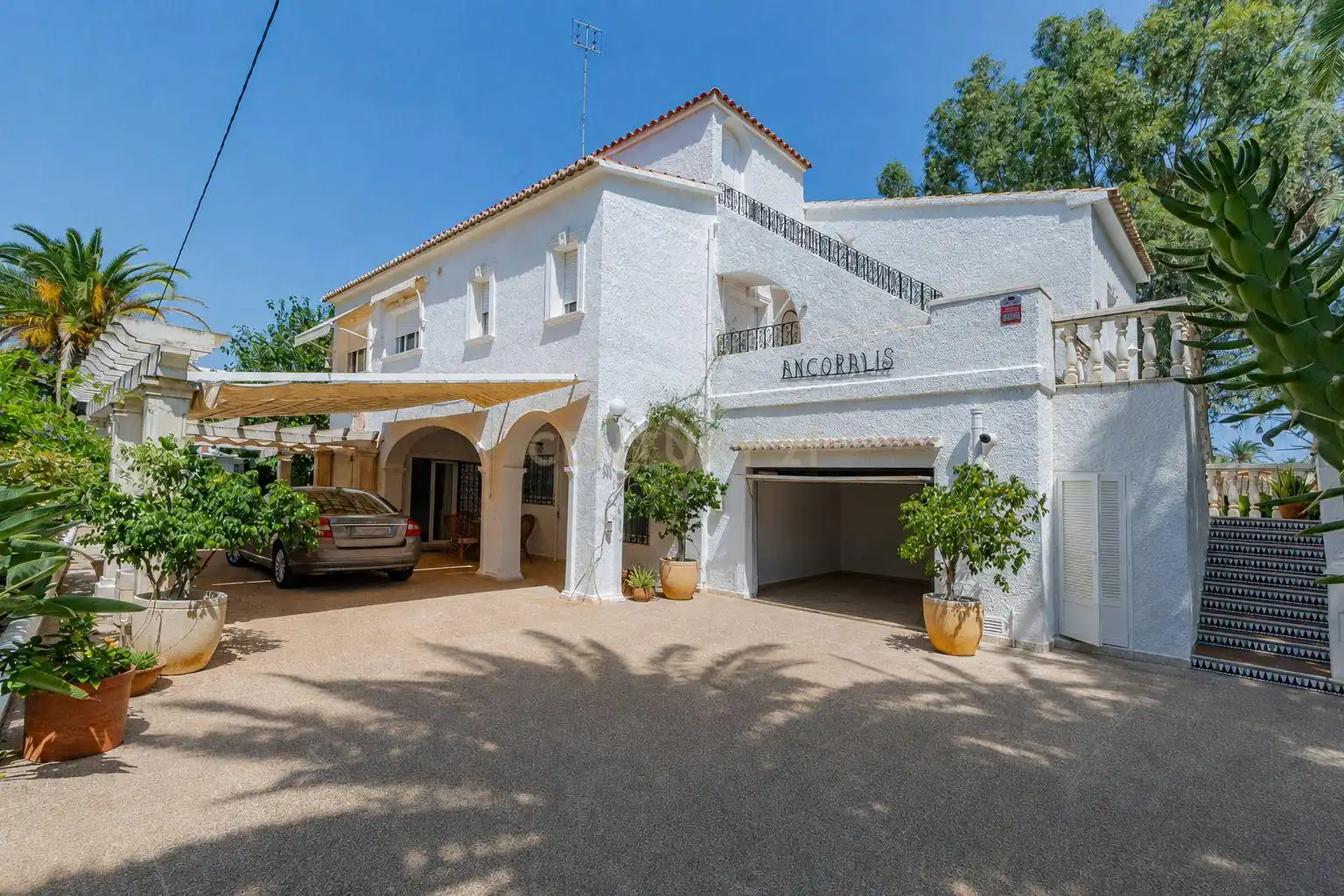 Exterior view of Houses for sale in Dénia  with Air Conditioner, Private garden and Storage room