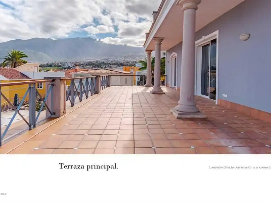 Terraza de Casa o chalet en venta en San Antonio - Las Arenas
