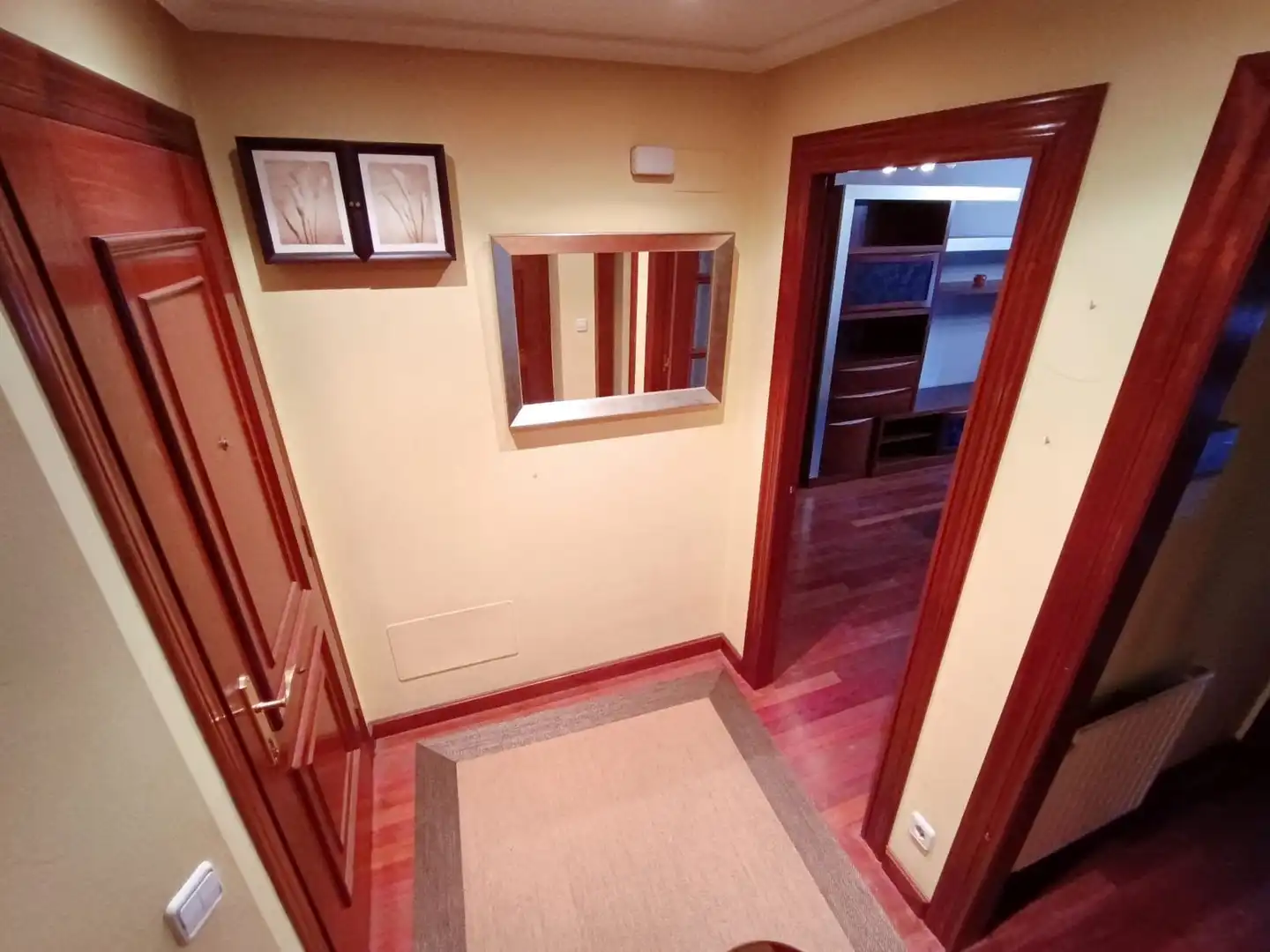 Flat for sale in N/A, Nava
