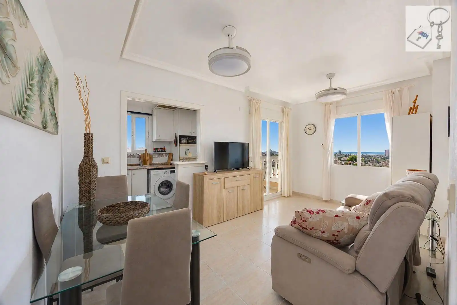 Apartament amb piscina en venda a Nueva Torrevieja - Aguas Nuevas