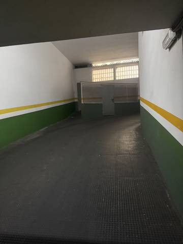 Garaje en Alquiler en Avenida da Habana, 49 en Centro