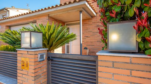 Photo 4 of Houses for sale in Carrer Pineda, Quart, Girona