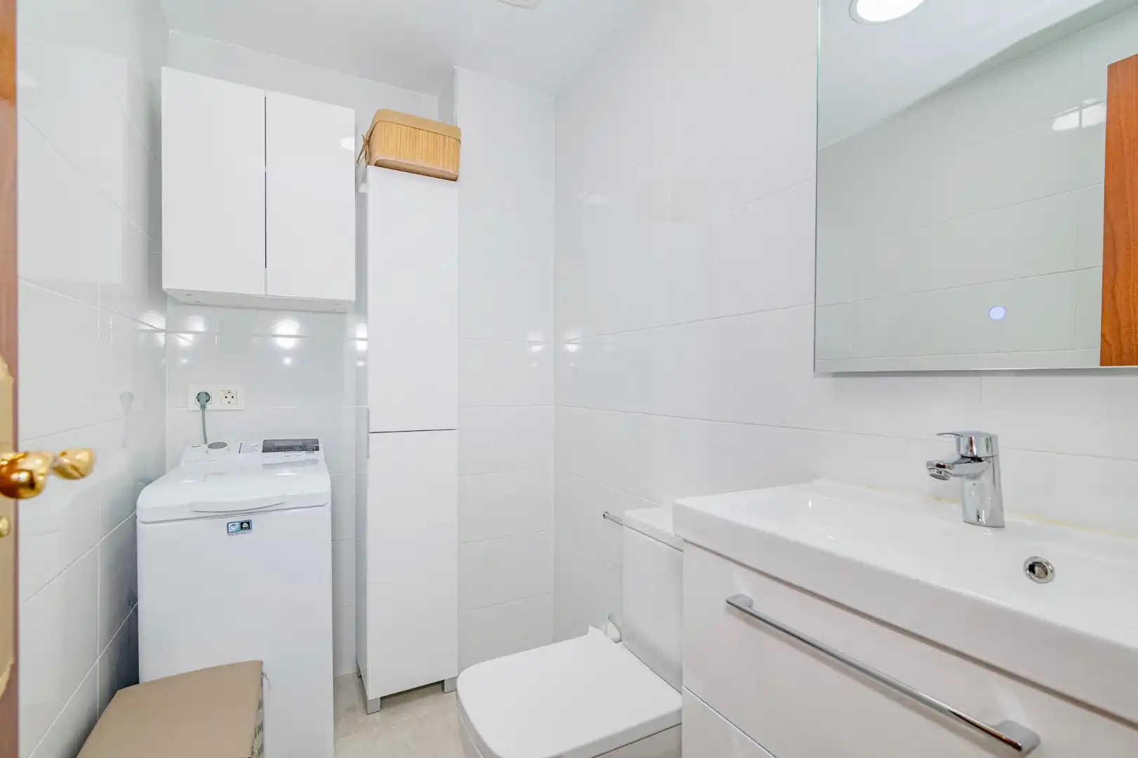 Baño de Casa adosada en venta en Armilla con Aire acondicionado, Calefacción y Jardín privado