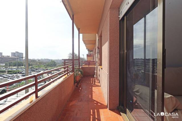 Piso en Venta en Calle LLEIALTAT en Can Clota