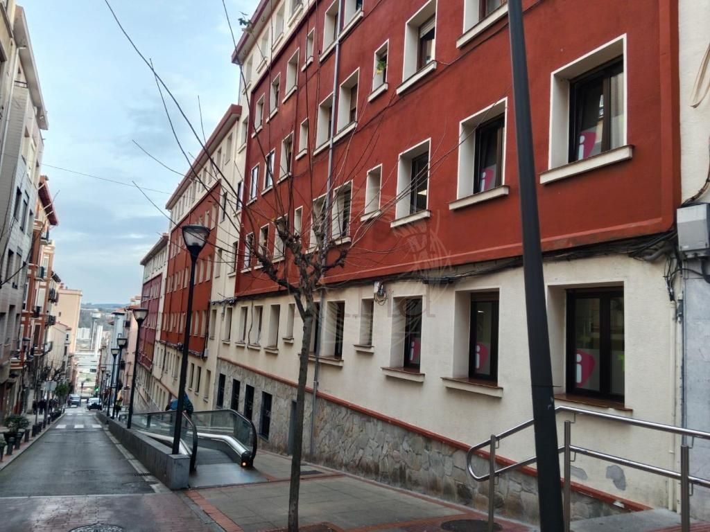 Vista exterior de Pis en venda en Sestao 