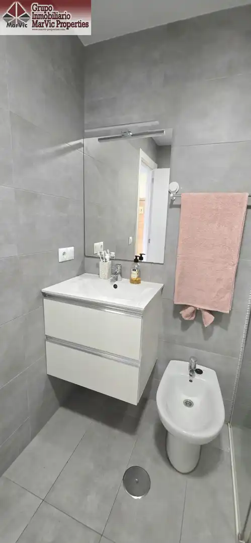 Baño de Piso en venta en Benidorm con Amueblado