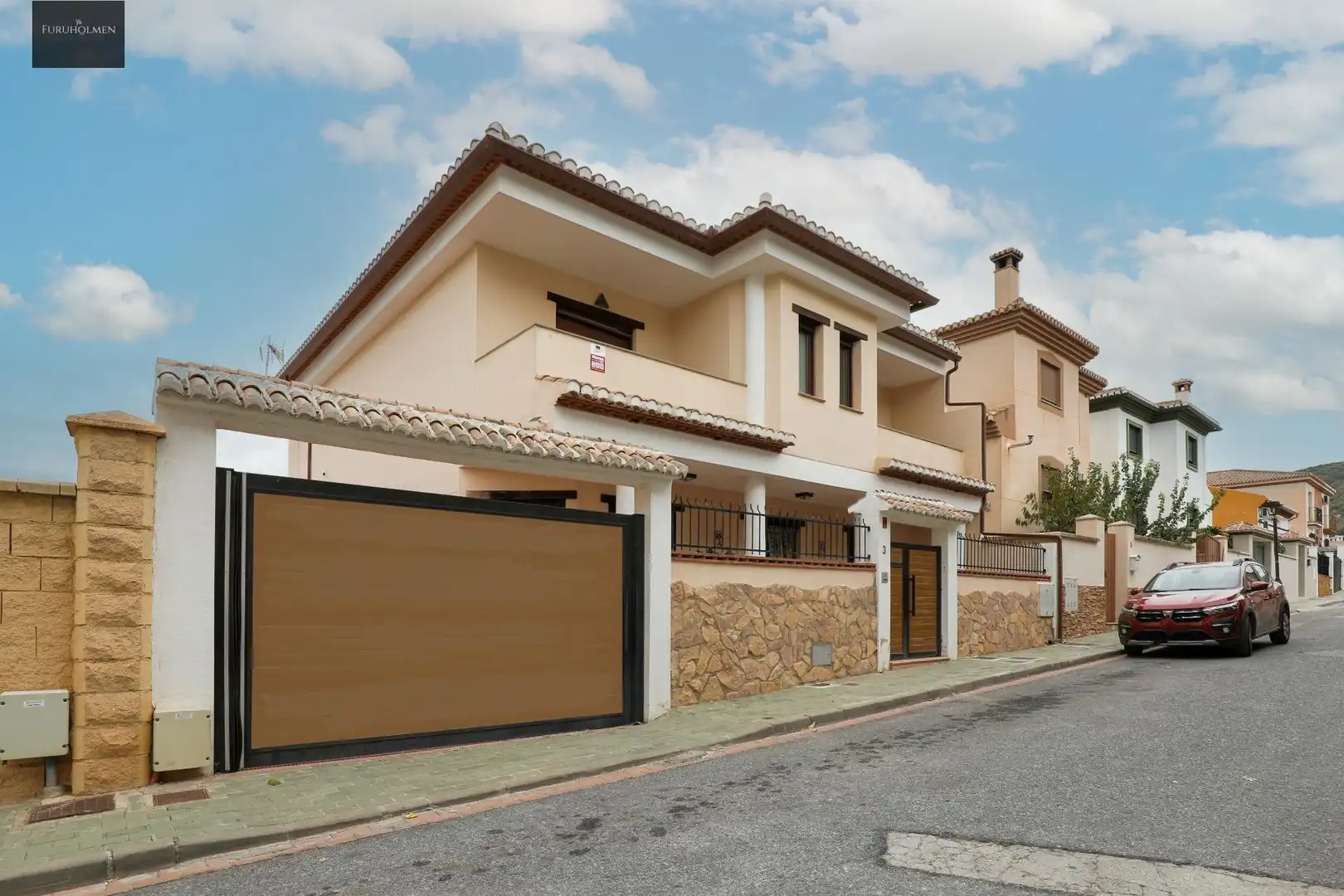 Detached house with terrace for sale in LANJARON