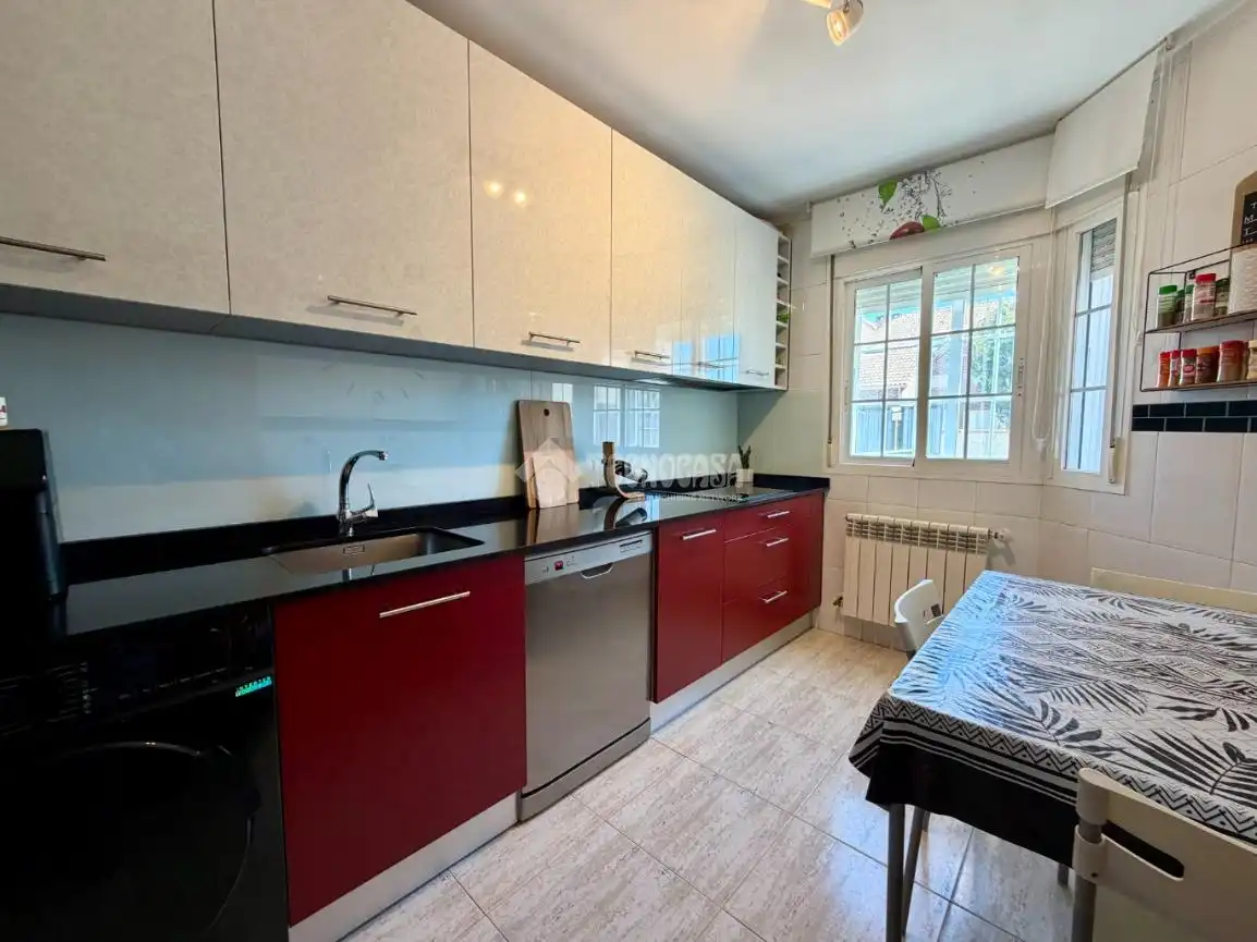 Casa pareada en venta en Villanueva de la Torre, imagen 7