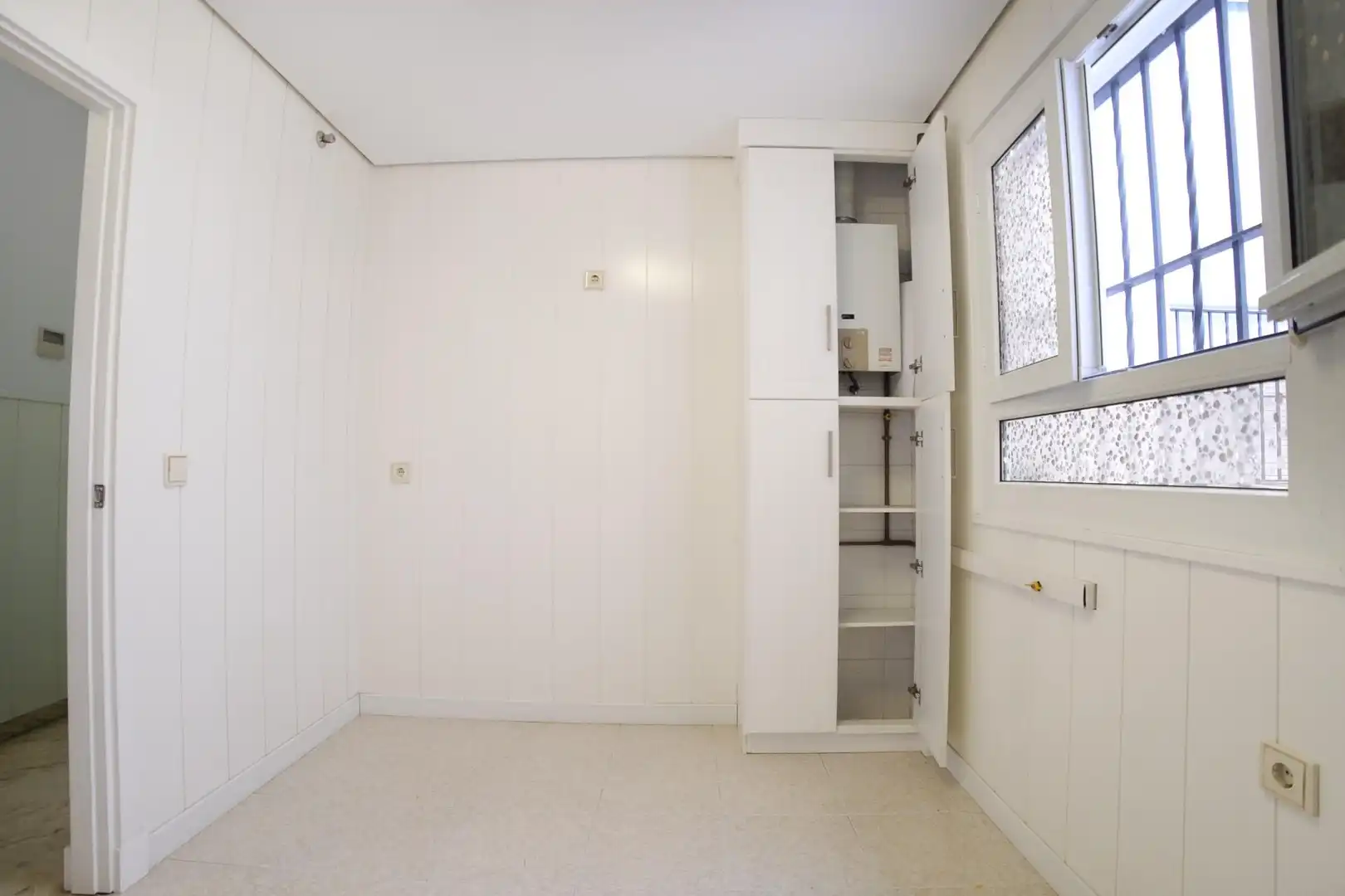 Apartamento en venta en Calle JOSE CRUZ AUÑON, Triana Oeste