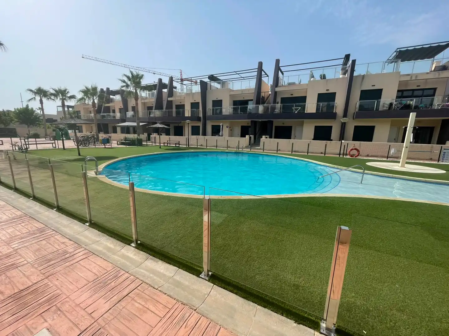 Piscina de Casa o xalet en venda en Pilar de la Horadada amb Aire condicionat, Calefacció i Jardí privat