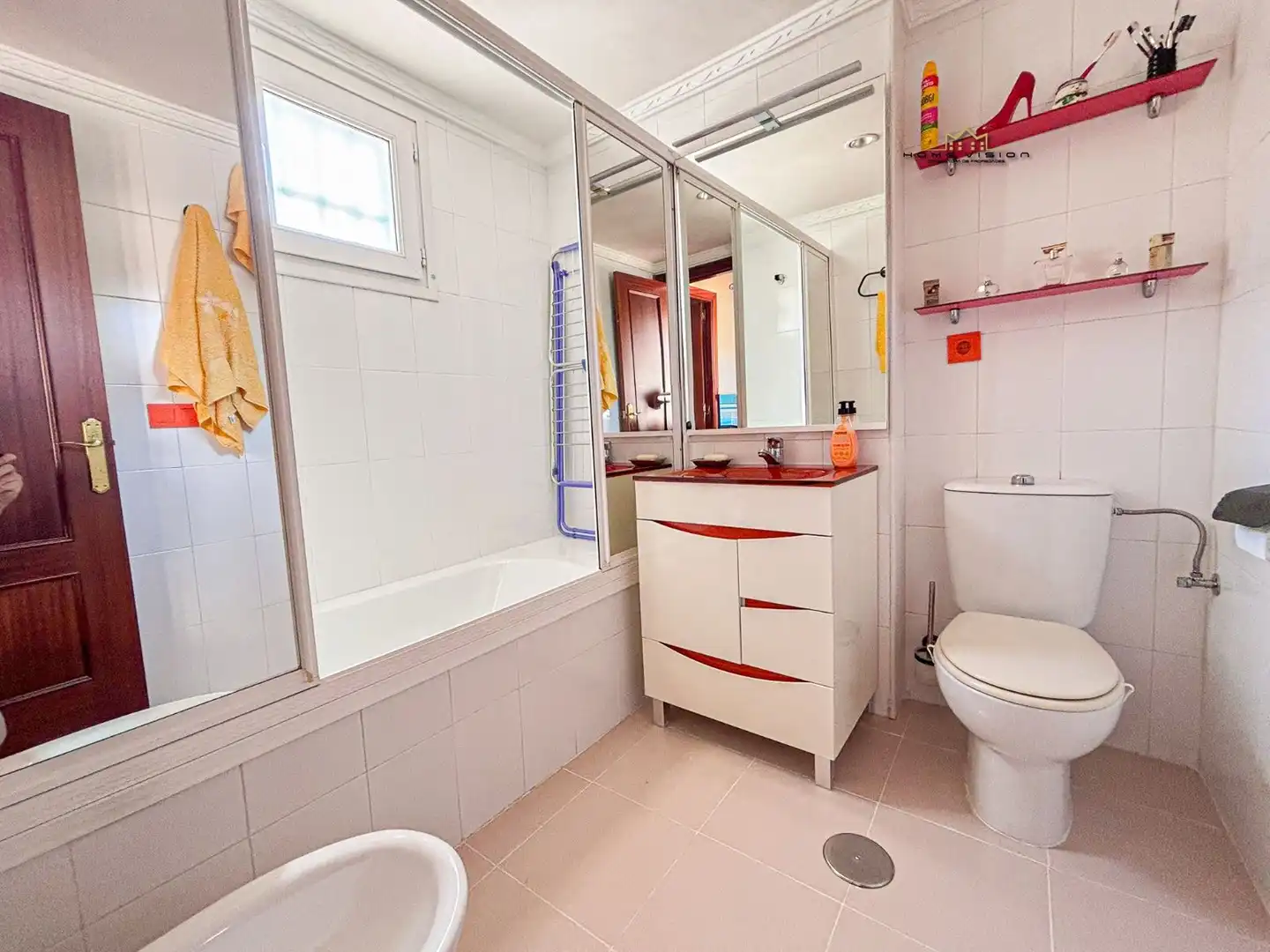 Baño de Casa adosada en venta en Jerez de la Frontera con Aire acondicionado, Calefacción y Terraza