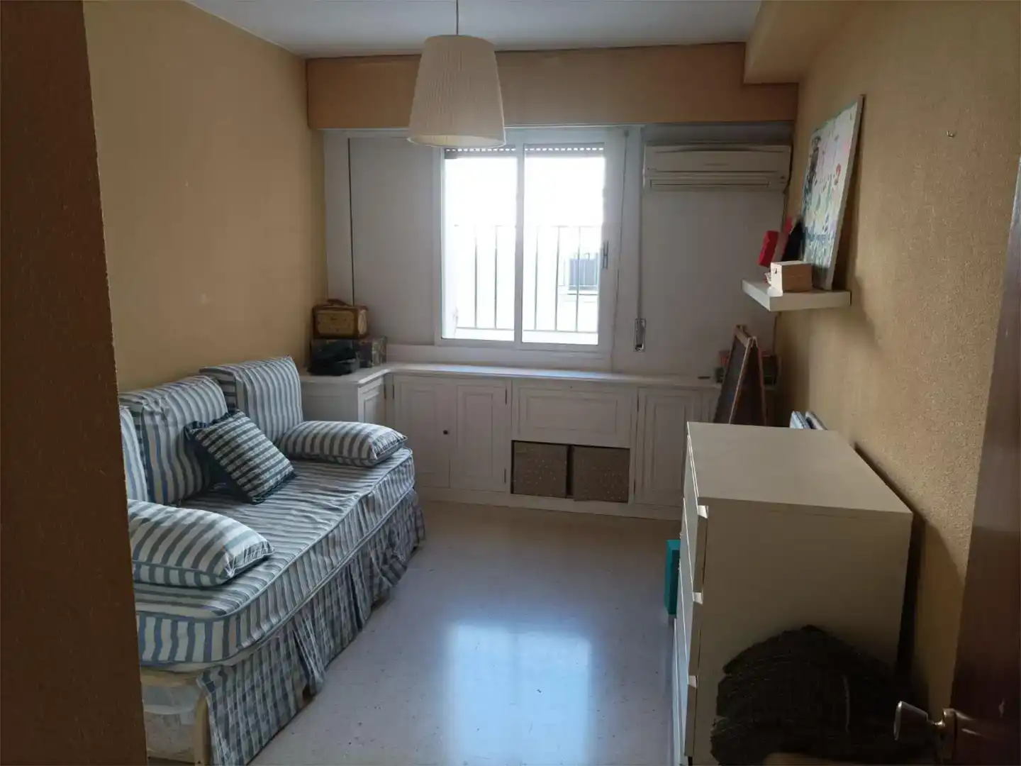 Bedroom of Flat for sale in  Sevilla Capital  with Air Conditioner, Terrace and Balcony