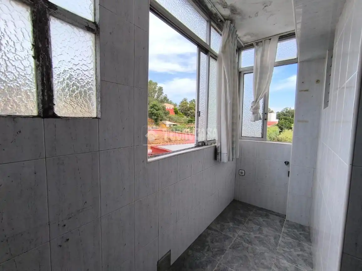 Habitación de Piso en venta en Huelva con Balcón