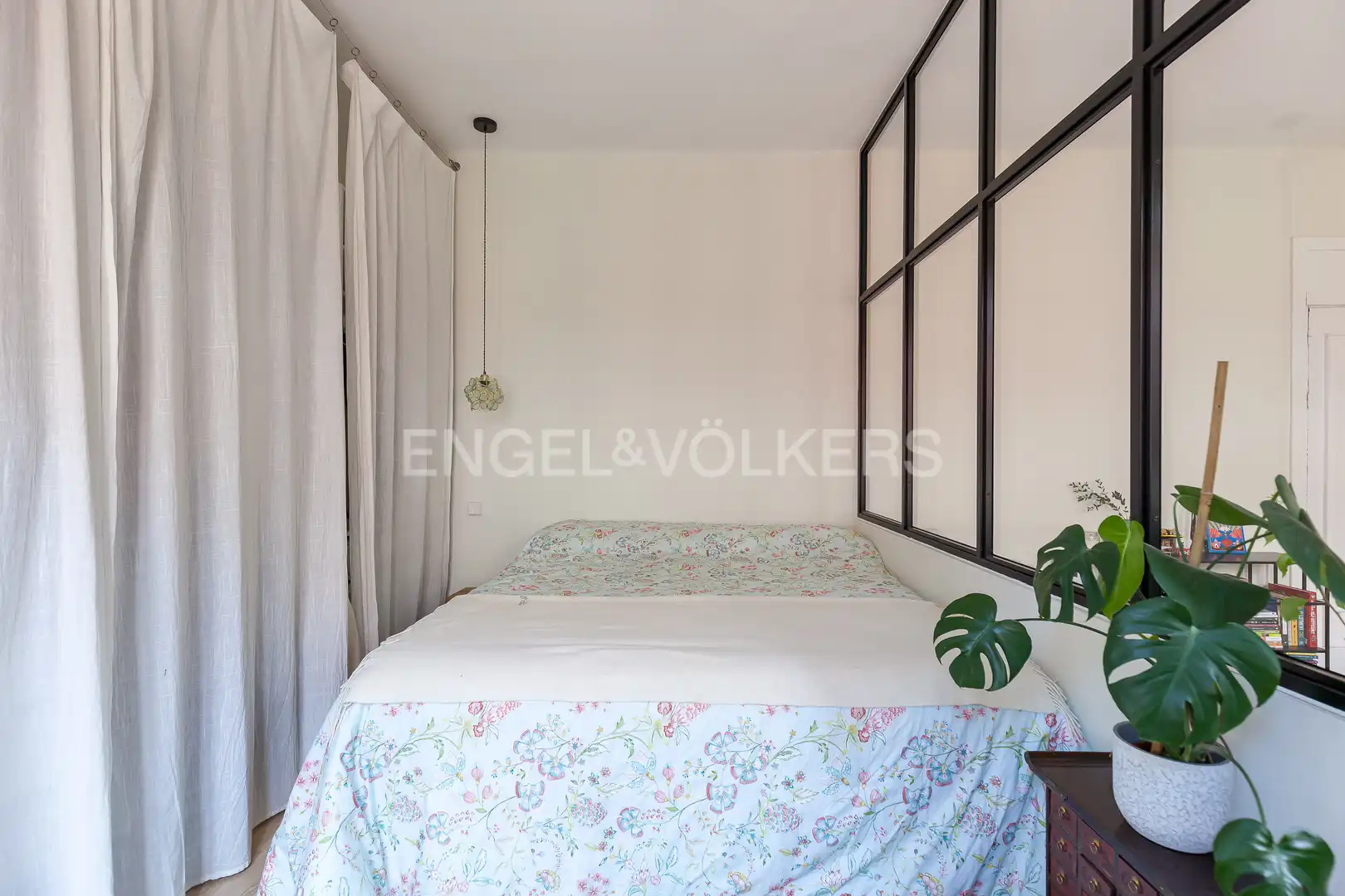 Piso en venta en Universidad - Malasaña