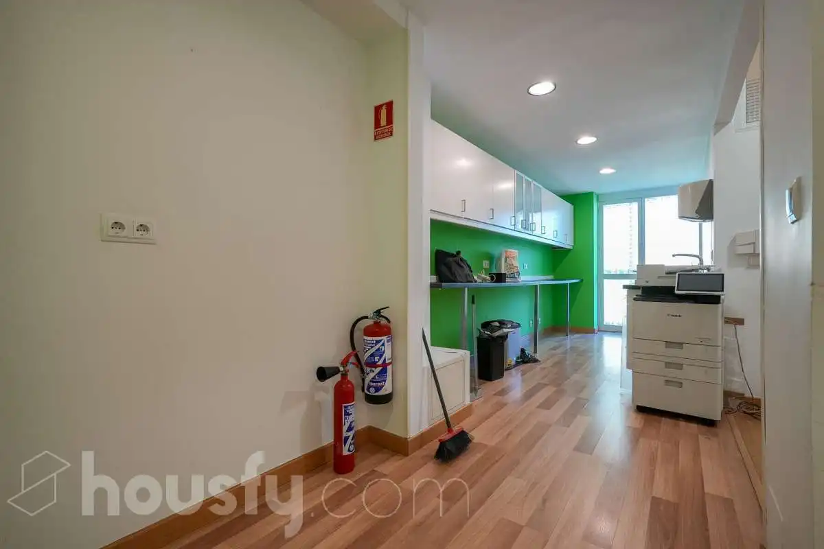 Piso en venta en Madrid con Aire acondicionado, Calefacción y Terraza