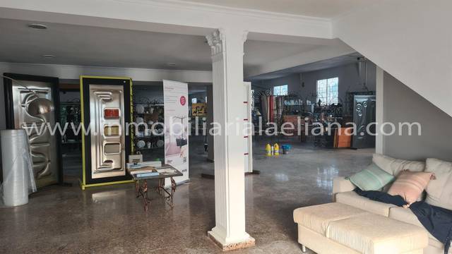 Nave industrial en Alquiler en Pueblo